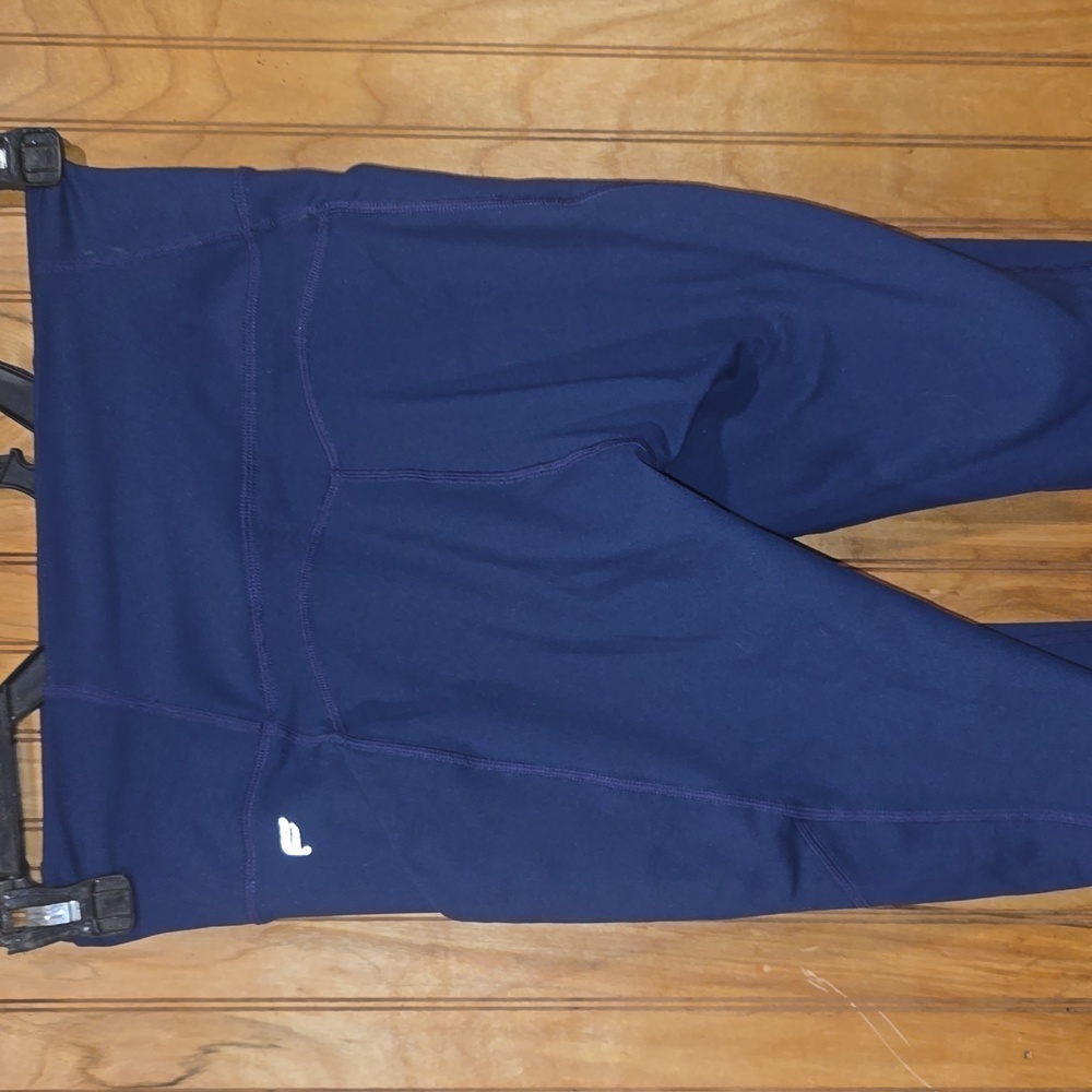 Pure Luxe By Fabletics Deep Blue Leggings With Pockets Size Small - Picture 3 of 4